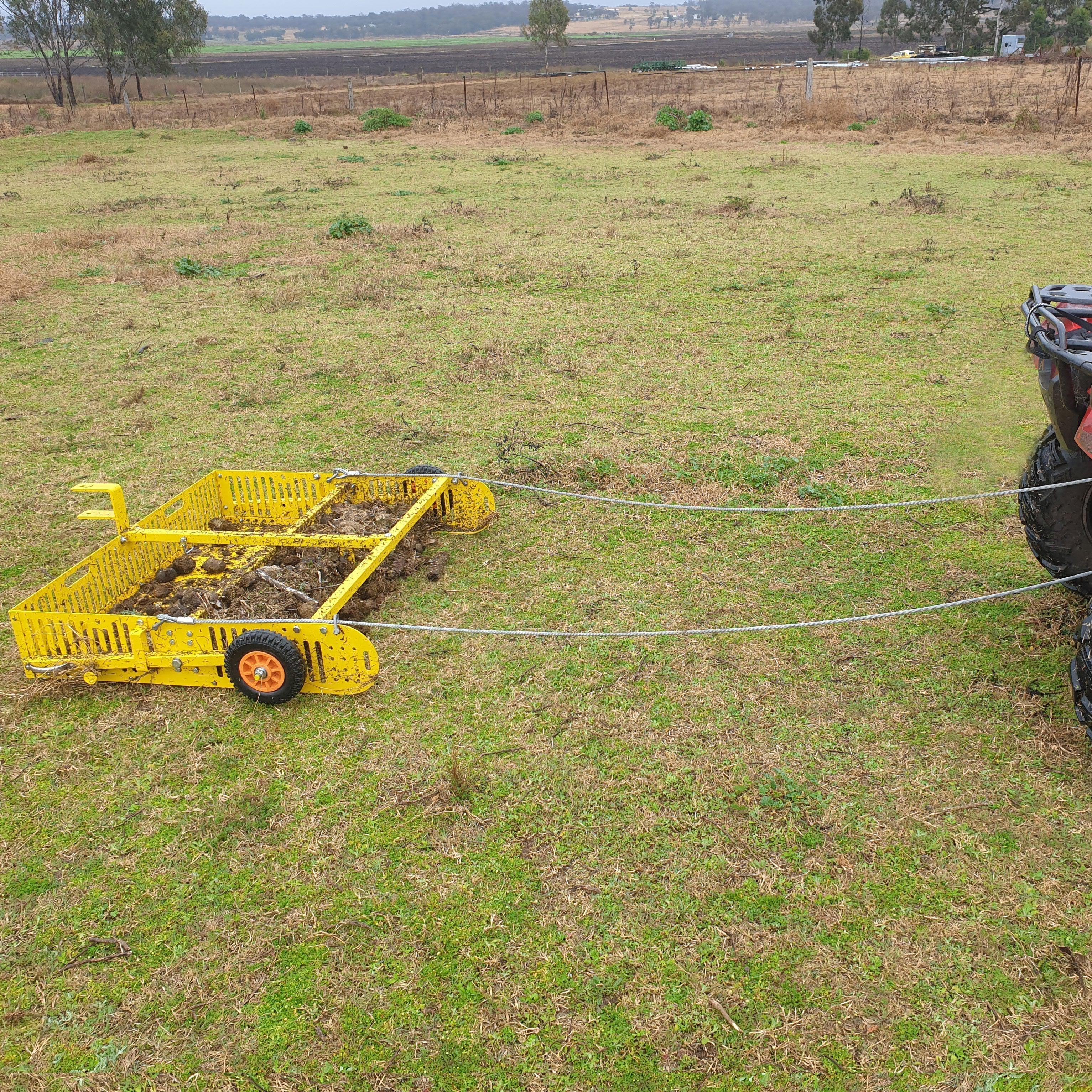 Scoop'N'Tow Manure Scooper / Paddock Field Cleaner + Trailer